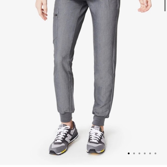 FIGS scrub set in graphite - Picture 9 of 9